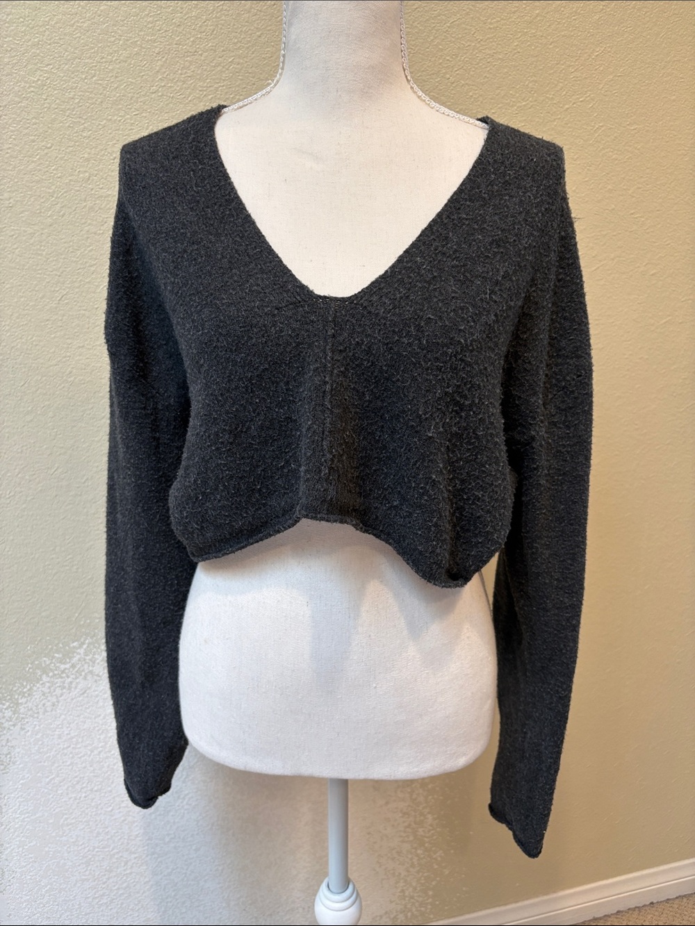 BDG Dark Grey Valeria V-Neck Cropped Knit Sweater, Size XS